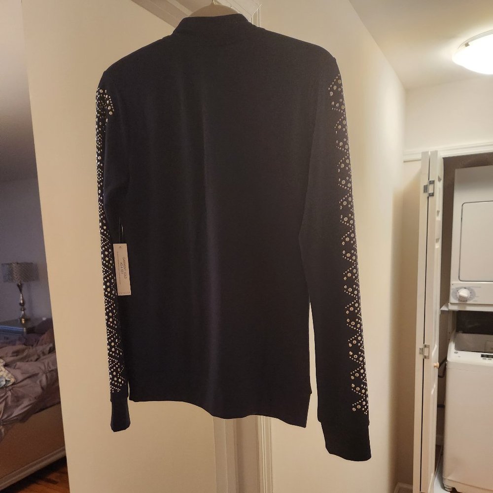 Matching Top & Bottom - Picture 3 of 4
